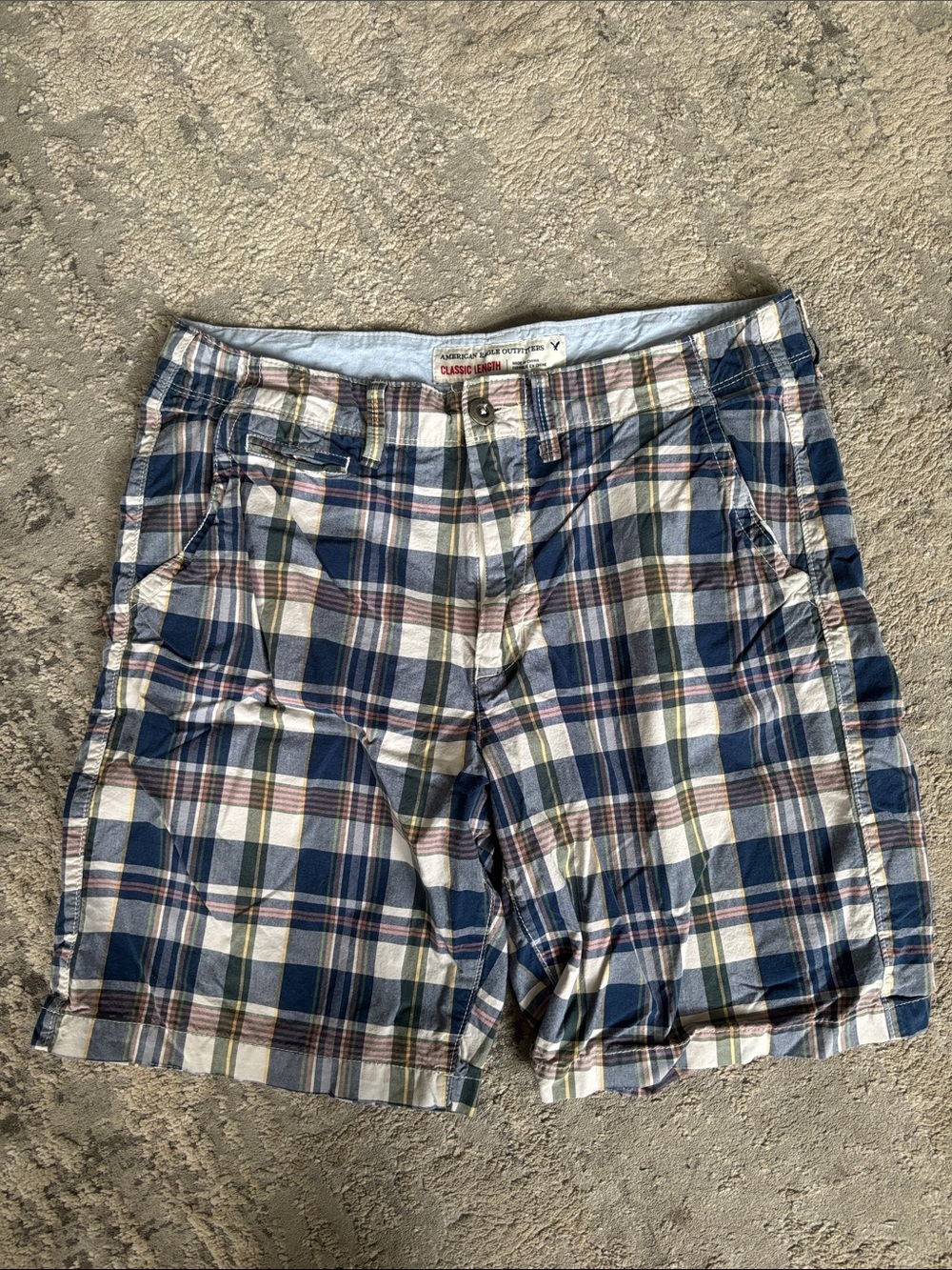 American Eagle Outfitters Blue Plaid Flat-Front Men’s Shorts